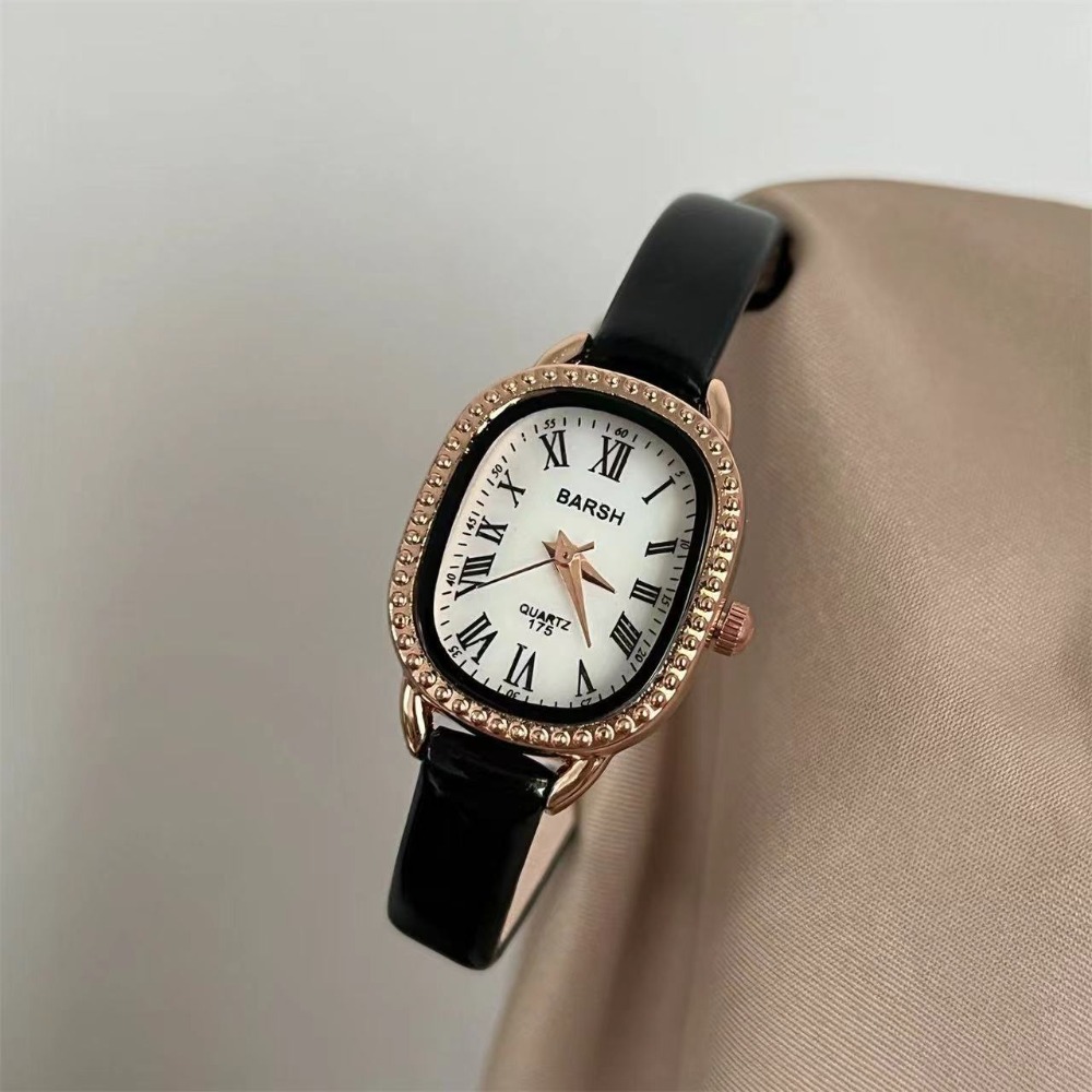 Luxury Watch With Leather Strap - Zegarki damskie znanej marki z owalną
