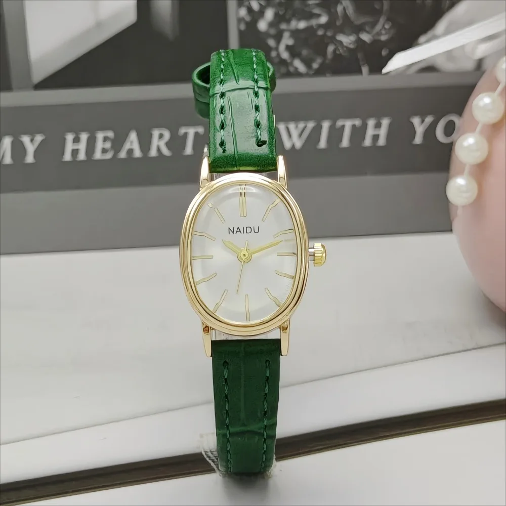 Zegarek damski marki modowej z – Luxury Watch With Leather Strap recenzja i cena