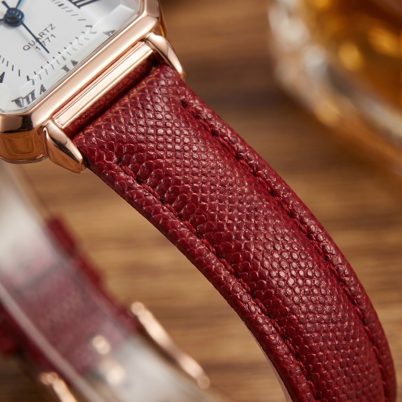 Modne prostokątne zegarki kwar – Luxury Watch With Leather Strap recenzja i cena